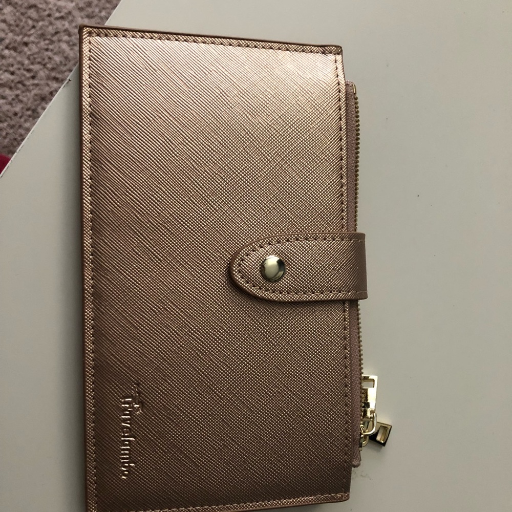 COPY - Gold Wallet